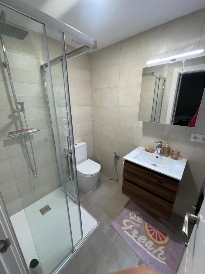 Apartamento Recien Reformado En Somo Junto Iglesia Bagian luar foto